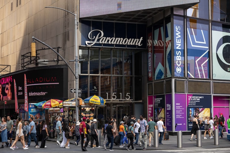 Paramount Global despedirá al 3,5% de su plantilla ante caída de la televisión por cable. Paramount Global despedirá al 3,5% de su plantilla ante caída de la televisión por cable.