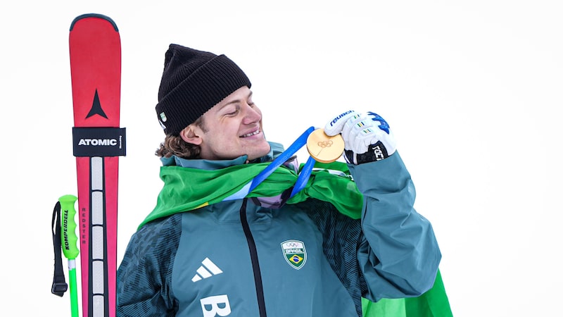 Lucas Pinheiro Braathen: ouro histórico vira vitrine global da grife Moncler Grenoble Lucas Pinheiro Braathen: ouro histórico vira vitrine global da grife Moncler Grenoble