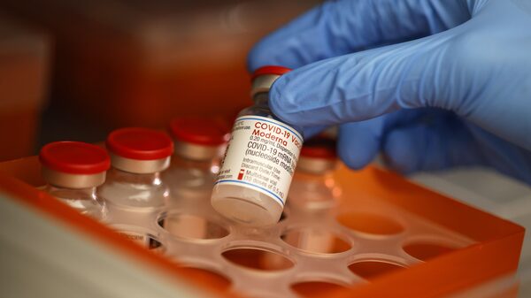 Moderna demanda a Pfizer y BioNTech por infracción de patentes de vacunas Covid-19 Moderna demanda a Pfizer y BioNTech por infracción de patentes de vacunas Covid-19