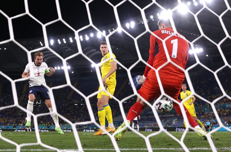 El modelo de Goldman tiene en cuenta factores como la fuerza actual del equipo y las actuaciones recientes. El modelo de Goldman tiene en cuenta factores como la fuerza actual del equipo y las actuaciones recientes.