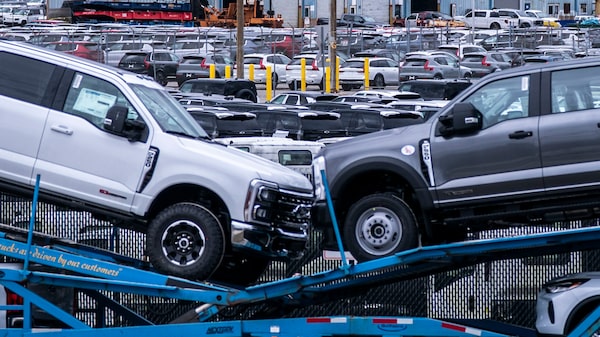 Sector automotriz prevé otro año desafiante por incertidumbre ante revisión del T-MEC Sector automotriz prevé otro año desafiante por incertidumbre ante revisión del T-MEC