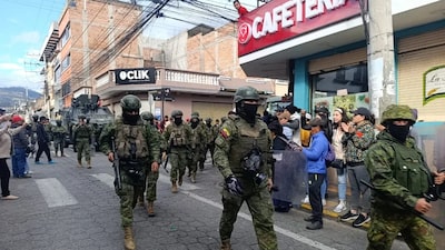Legislativo aprueba ley para que fuerzas militares apoyen a Policía en Ecuador sin estados de excepción Legislativo aprueba ley para que fuerzas militares apoyen a Policía en Ecuador sin estados de excepción