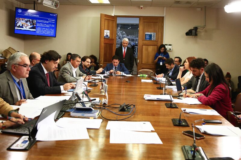 Fuente: Cámara de Diputados y Diputadas de Chile Fuente: Cámara de Diputados y Diputadas de Chile