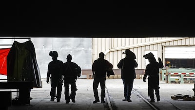 US Unable to Plug Labor Gap Despite Surge in Migrant Arrivals US Unable to Plug Labor Gap Despite Surge in Migrant Arrivals