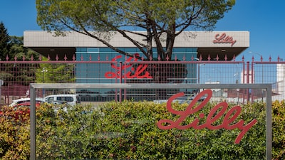 Eli Lilly compra três desenvolvedoras de vacinas em acordo de até US$ 3,8 bilhões Eli Lilly compra três desenvolvedoras de vacinas em acordo de até US$ 3,8 bilhões