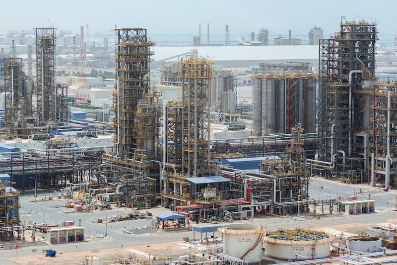 RUWAIS, EAU: Visita oficial al Complejo Industrial ADNOC Ruwais, en el oeste de los Emiratos Árabes Unidos. RUWAIS, EAU: Visita oficial al Complejo Industrial ADNOC Ruwais, en el oeste de los Emiratos Árabes Unidos.