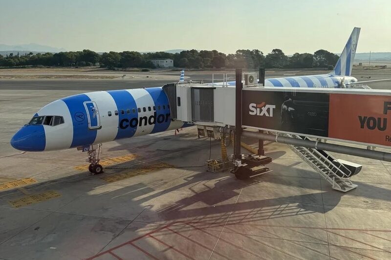 Condor Boeing 757-300 Condor Boeing 757-300