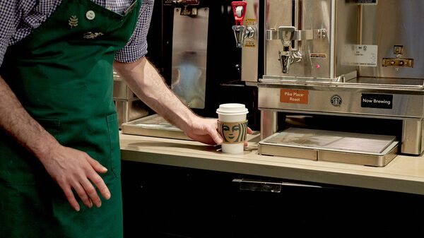 Starbucks avalia venda de participação em operação na China, segundo fontes Starbucks avalia venda de participação em operação na China, segundo fontes