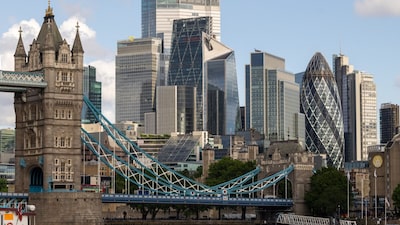 Em Londres, demanda do turismo impulsiona a conversão de escritórios em hotéis Em Londres, demanda do turismo impulsiona a conversão de escritórios em hotéis