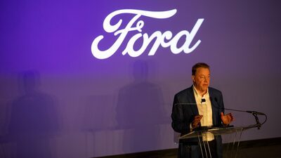 Ford minimiza proximidade de Trump com Musk e diz acreditar em impulso ao setor auto Ford minimiza proximidade de Trump com Musk e diz acreditar em impulso ao setor auto