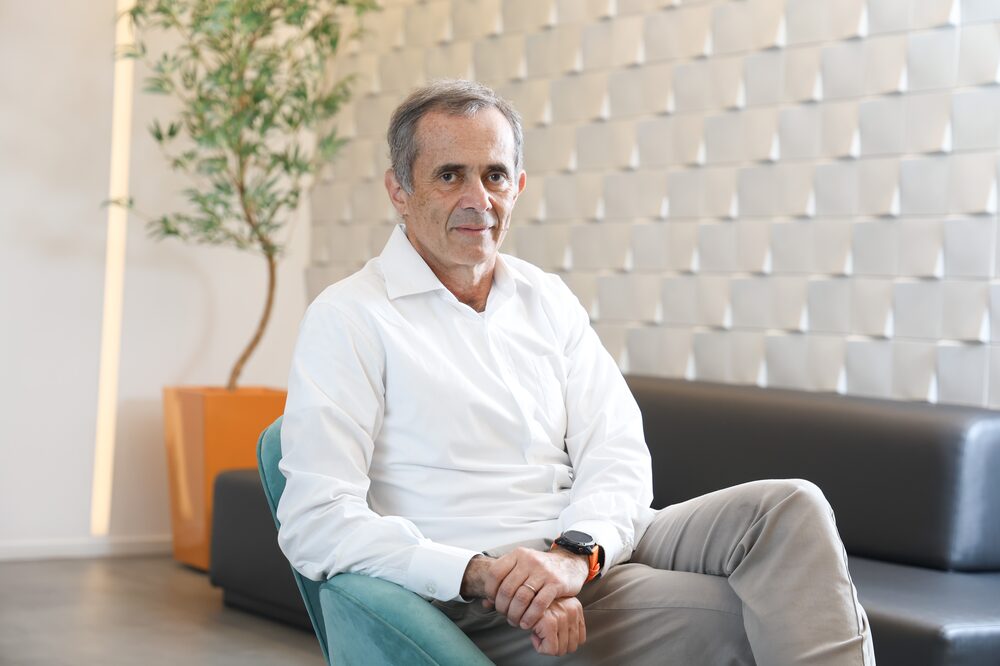 Claudio Prado, CEO da Evertec: O Brasil é de, de longe, a praça onde a Evertec mais investiu. Existe um potencial bastante grande de crescimento e uma aposta bastante grande no mercado brasileiro Claudio Prado, CEO da Evertec: O Brasil é de, de longe, a praça onde a Evertec mais investiu. Existe um potencial bastante grande de crescimento e uma aposta bastante grande no mercado brasileiro