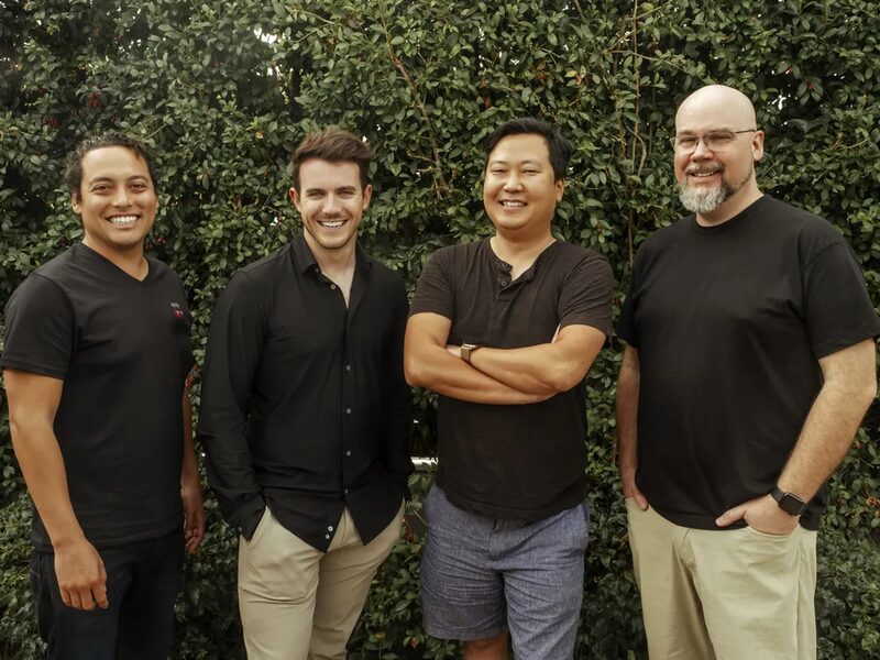 Johnny Chin, Matt Voska, Ben Huh e Stephen Caudill. (Origami/Cortesia) Johnny Chin, Matt Voska, Ben Huh e Stephen Caudill. (Origami/Cortesia)