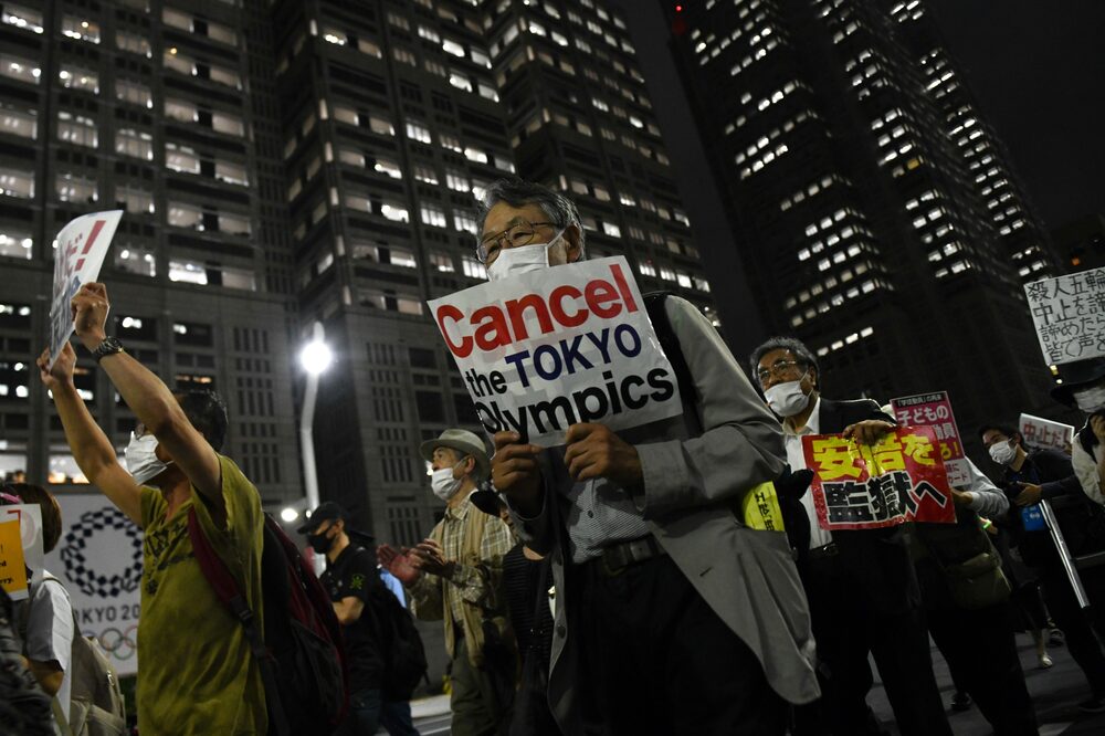 Una protesta antiolímpica en Tokio, el 23 de junio.Fotógrafo: Noriko Hayashi / Bloomberg Una protesta antiolímpica en Tokio, el 23 de junio.Fotógrafo: Noriko Hayashi / Bloomberg