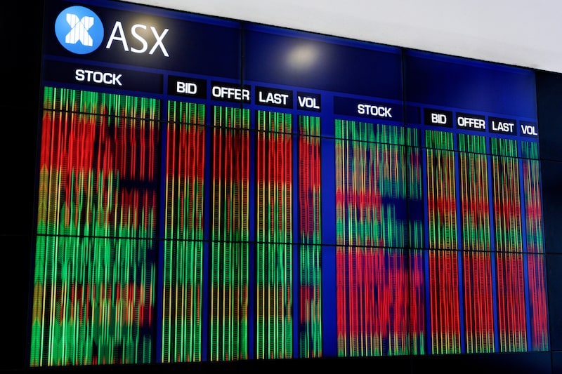 Las acciones de Asia extienden su caída por tercer día, mientras el petróleo sube Las acciones de Asia extienden su caída por tercer día, mientras el petróleo sube