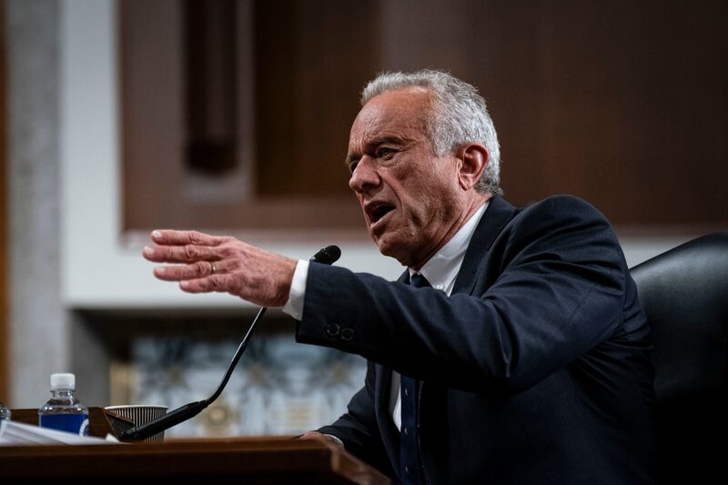 Robert F. Kennedy Jr. disse a executivos que é sua prioridade remover os corantes dos alimentos “antes de deixar o cargo” Robert F. Kennedy Jr. disse a executivos que é sua prioridade remover os corantes dos alimentos “antes de deixar o cargo”