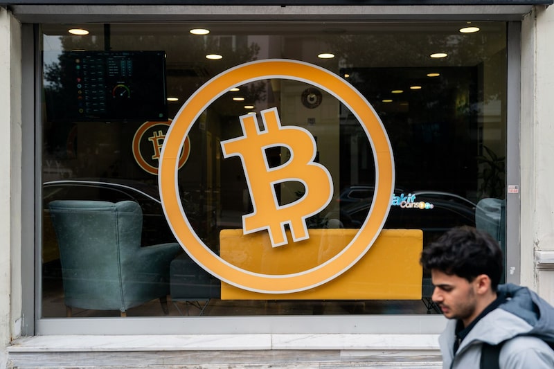 Alta do Bitcoin associado ao apetite por risco e compras institucionais