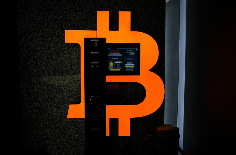El bitcoin alcanzó un récord de US$73.798 a mediados de marzo, impulsado por los flujos de entrada en fondos cotizados estadounidenses especializados. El bitcoin alcanzó un récord de US$73.798 a mediados de marzo, impulsado por los flujos de entrada en fondos cotizados estadounidenses especializados.
