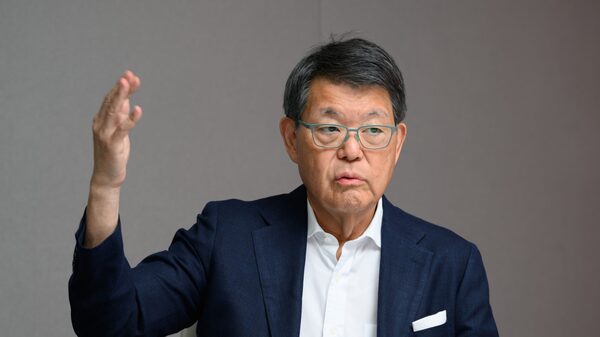 Buffett inspira gestor que busca captar US$ 2 bi para apostar na retomada do Japão Buffett inspira gestor que busca captar US$ 2 bi para apostar na retomada do Japão