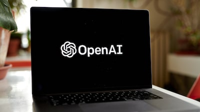OpenAI presenta su primer chip de IA junto a Broadcom y apunta a reducir hasta un 50% los costos OpenAI presenta su primer chip de IA junto a Broadcom y apunta a reducir hasta un 50% los costos