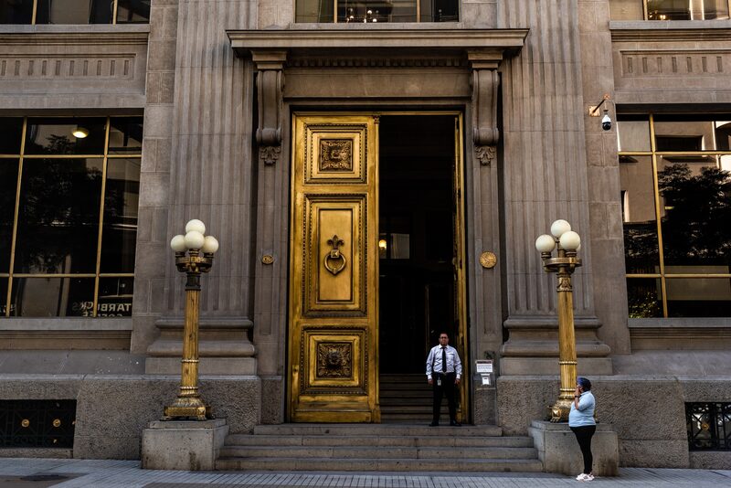 Economistas chilenos esperan recorte de tasas de 50 puntos en mayo Economistas chilenos esperan recorte de tasas de 50 puntos en mayo