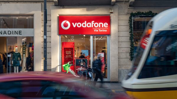Swisscom obtém autorização para comprar a Vodafone Italia por US$ 8,3 bilhões Swisscom obtém autorização para comprar a Vodafone Italia por US$ 8,3 bilhões