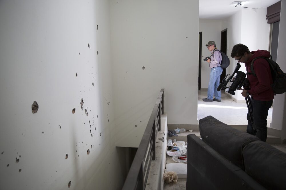 Casa donde el narcotraficante Joaquín "El Chapo" Guzmán se escondía antes de ser recapturado Casa donde el narcotraficante Joaquín "El Chapo" Guzmán se escondía antes de ser recapturado