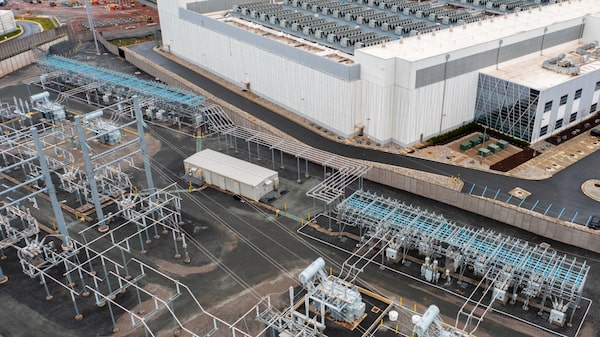 El auge de la IA provoca gastos récord en red eléctrica de EE.UU. y plantea más centrales El auge de la IA provoca gastos récord en red eléctrica de EE.UU. y plantea más centrales