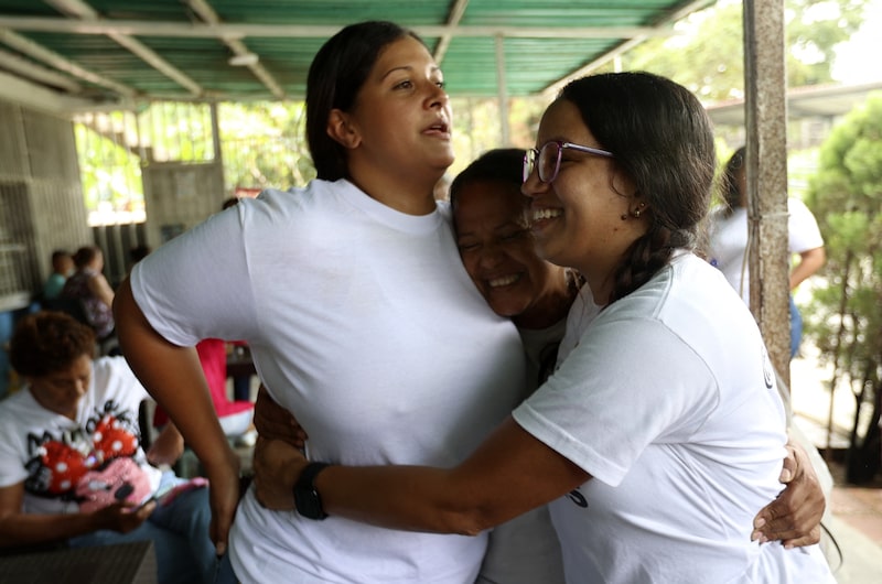 Las autoridades venezolanas liberaron al menos a cinco personas confirmó en X la organización de derechos humanos Foro Penal. Las autoridades venezolanas liberaron al menos a cinco personas confirmó en X la organización de derechos humanos Foro Penal.