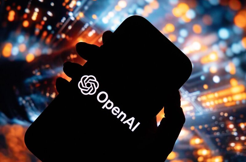 Símbolo del asistente virtual OpenAI dispuesto en un smartphone en Riga, Letonia, el viernes 16 de agosto de 2024. Símbolo del asistente virtual OpenAI dispuesto en un smartphone en Riga, Letonia, el viernes 16 de agosto de 2024.