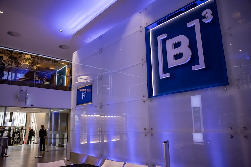 B3 B3
