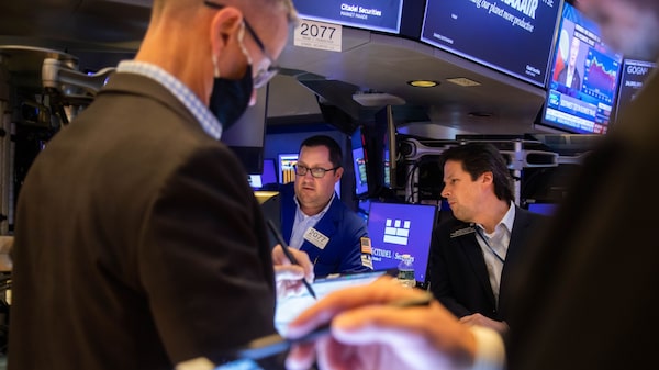 Mercado accionario mexicano camina en círculo vicioso Mercado accionario mexicano camina en círculo vicioso