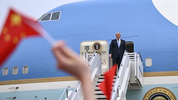 Trump afirma que Xi apoia abertura de Ormuz, mas diz não ter pedido ajuda sobre Irã Trump afirma que Xi apoia abertura de Ormuz, mas diz não ter pedido ajuda sobre Irã
