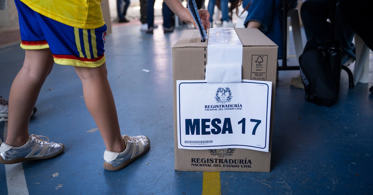 Gobierno Petro le dejará al próximo presidente un desajuste de COP$100 billones