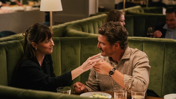 Solteiros ricos deixam apps de namoro e pagam até US$ 9 mil por serviço personalizado Solteiros ricos deixam apps de namoro e pagam até US$ 9 mil por serviço personalizado