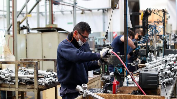 Resultados de la industria y PIB contrastan en Colombia: ¿Cómo está la economía? Resultados de la industria y PIB contrastan en Colombia: ¿Cómo está la economía?