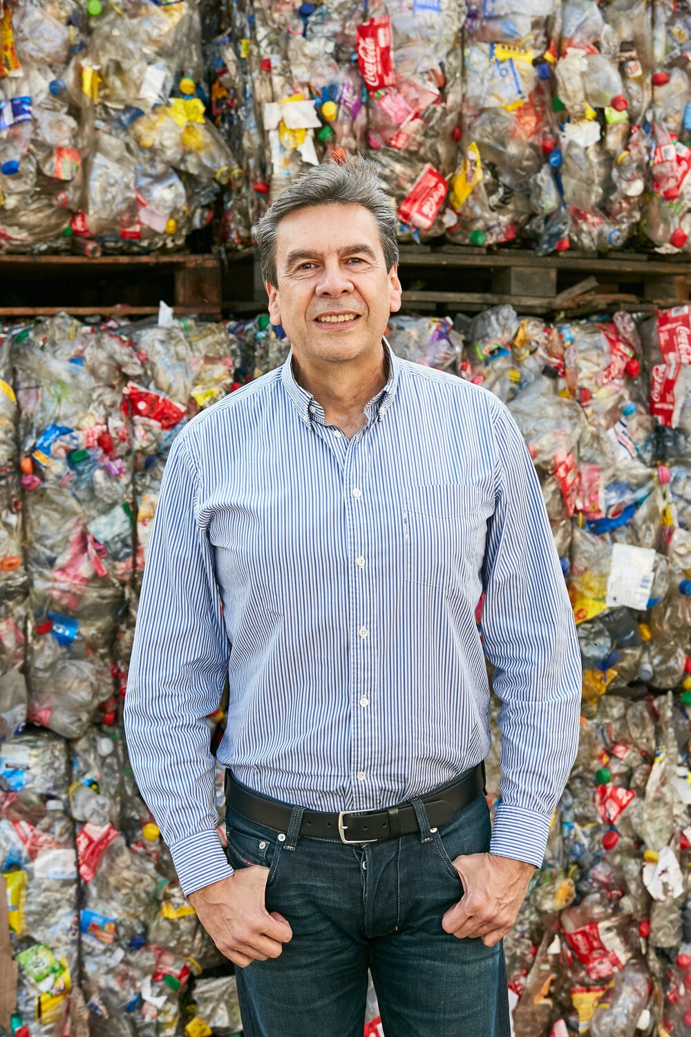 Presidente de Enka de Colombia, Álvaro Hincapié Presidente de Enka de Colombia, Álvaro Hincapié