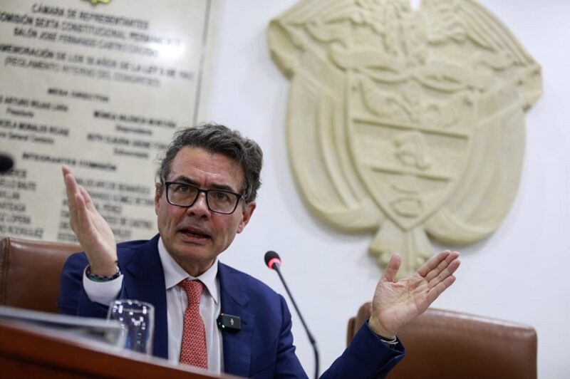 La Estrategia del Día: Alejandro Gaviria dice que Gobierno Petro será de continuidad La Estrategia del Día: Alejandro Gaviria dice que Gobierno Petro será de continuidad