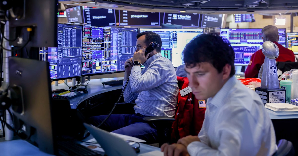 Acciones EE.UU. caen por debilidad en el consumo
