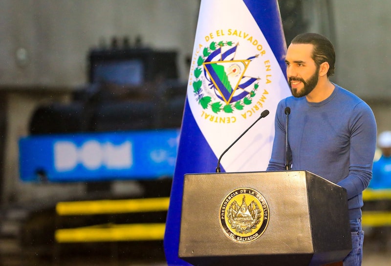 El presidente Nayib Bukele en un acto de la construcción del nuevo Hospital Rosales, el 15 de junio de 2023. El presidente Nayib Bukele en un acto de la construcción del nuevo Hospital Rosales, el 15 de junio de 2023.