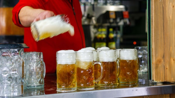 Geração Z rejeita o álcool e põe em risco tradição em 1.500 cervejarias da Alemanha Geração Z rejeita o álcool e põe em risco tradição em 1.500 cervejarias da Alemanha