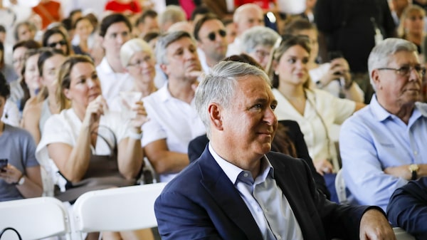 Filantropia de bilionários chega à Flórida, com migração de gigantes de Wall St Filantropia de bilionários chega à Flórida, com migração de gigantes de Wall St