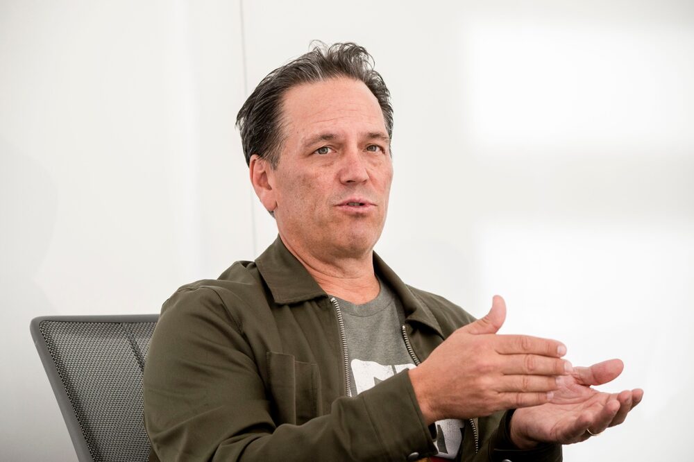 Phil Spencer, jefe de juegos de Microsoft, no descarta asociaciones con otras empresas. Fotógrafo: Victor J. Blue/Bloomberg Phil Spencer, jefe de juegos de Microsoft, no descarta asociaciones con otras empresas. Fotógrafo: Victor J. Blue/Bloomberg