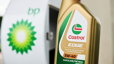 BP vende controle da Castrol por US$ 6 bilhões em esforço para reduzir dívida BP vende controle da Castrol por US$ 6 bilhões em esforço para reduzir dívida