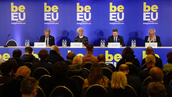 Responsables del BCE intentan ganar tiempo para decidir si bajan los tipos de interés Responsables del BCE intentan ganar tiempo para decidir si bajan los tipos de interés