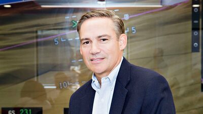 CEO de Boeing pide a sus empleados unión para cambiar el rumbo de la empresa CEO de Boeing pide a sus empleados unión para cambiar el rumbo de la empresa