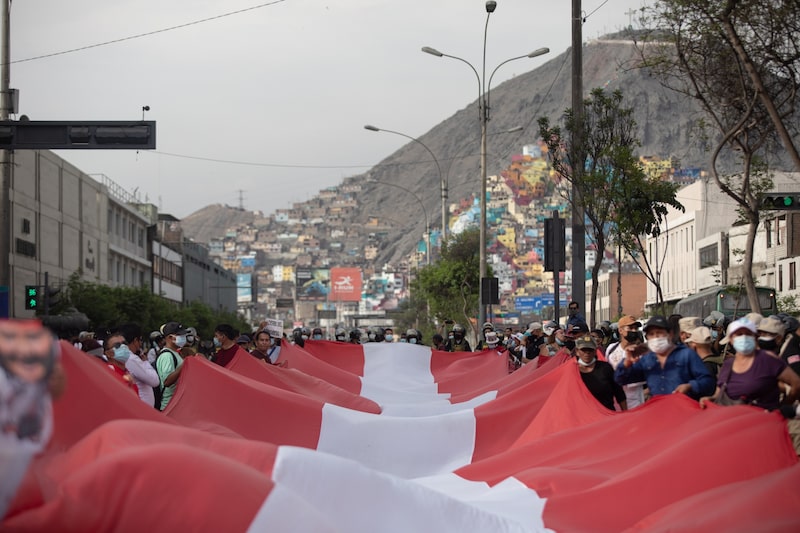 Michel Macara-chvili, CEO de Aon Perú y Ecuador, comentó algunos resultados de la encuesta global de riesgos elaborada por la compañía para este año. Michel Macara-chvili, CEO de Aon Perú y Ecuador, comentó algunos resultados de la encuesta global de riesgos elaborada por la compañía para este año.