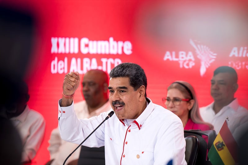 El presidente Nicolás Maduro busca un tercer mandato consecutivo en la votación del 28 de julio, después de que el gobierno prohibiera presentarse a su mayor rival, María Corina Machado. El presidente Nicolás Maduro busca un tercer mandato consecutivo en la votación del 28 de julio, después de que el gobierno prohibiera presentarse a su mayor rival, María Corina Machado.