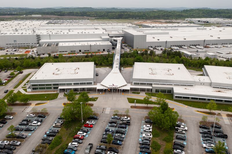 Fabricantes de automóviles evalúan sus próximas movidas ante los aranceles de Trump Fabricantes de automóviles evalúan sus próximas movidas ante los aranceles de Trump