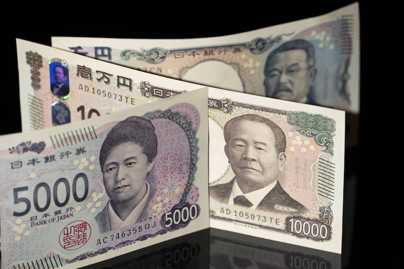 Yen Banknotes Yen Banknotes