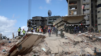 El número de víctimas por terremotos en Venezuela asciende a 1.719 y gobierno habilita refugios El número de víctimas por terremotos en Venezuela asciende a 1.719 y gobierno habilita refugios